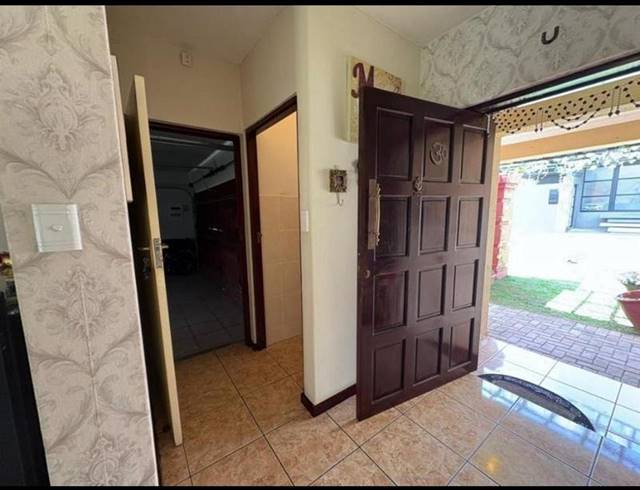 3 BEDROOM HOUSE FOR SALE IN ORMONDE